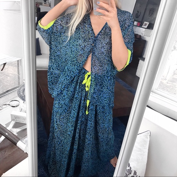 🦋 FREE PEOPLE NAVY NEON GREEN PANTS! - Picture 7 of 11